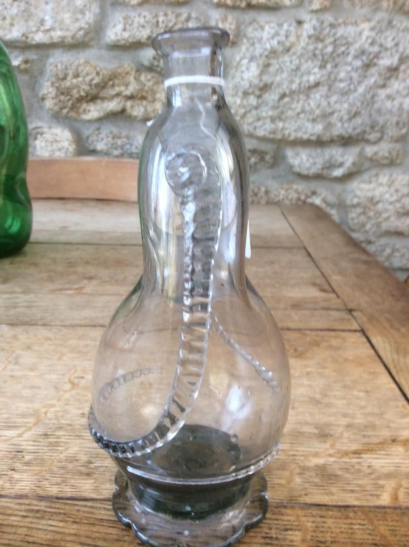 Thumbnail: Scandinavian footed pinch flask 1750