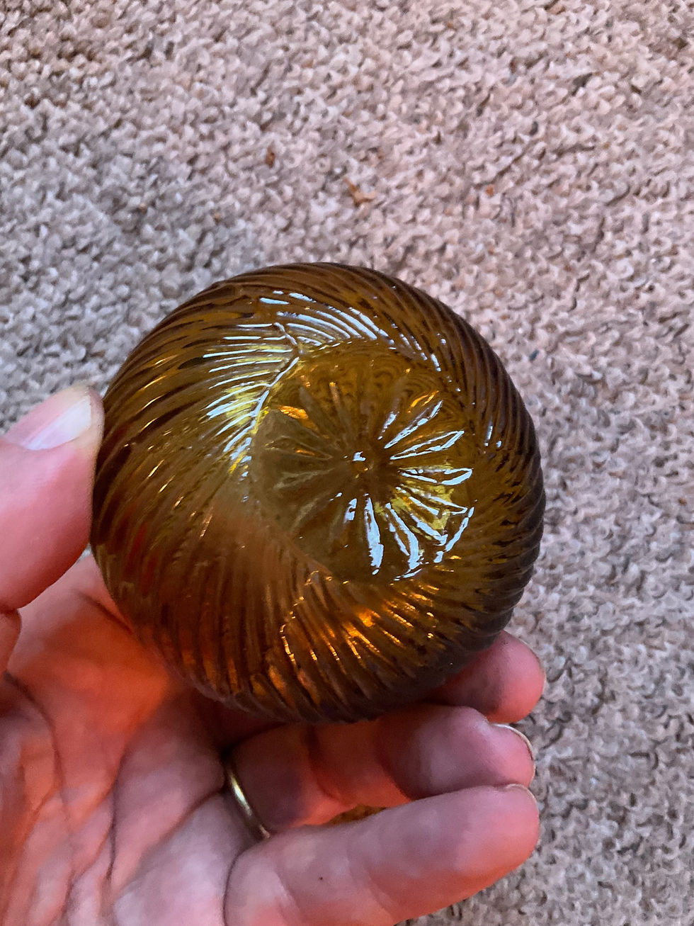 Thumbnail: Amber swirled mold leech jar 1850