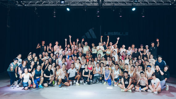 Les Mills BODYCOMBAT 100 Asia Premiere group photo with participants and instructors