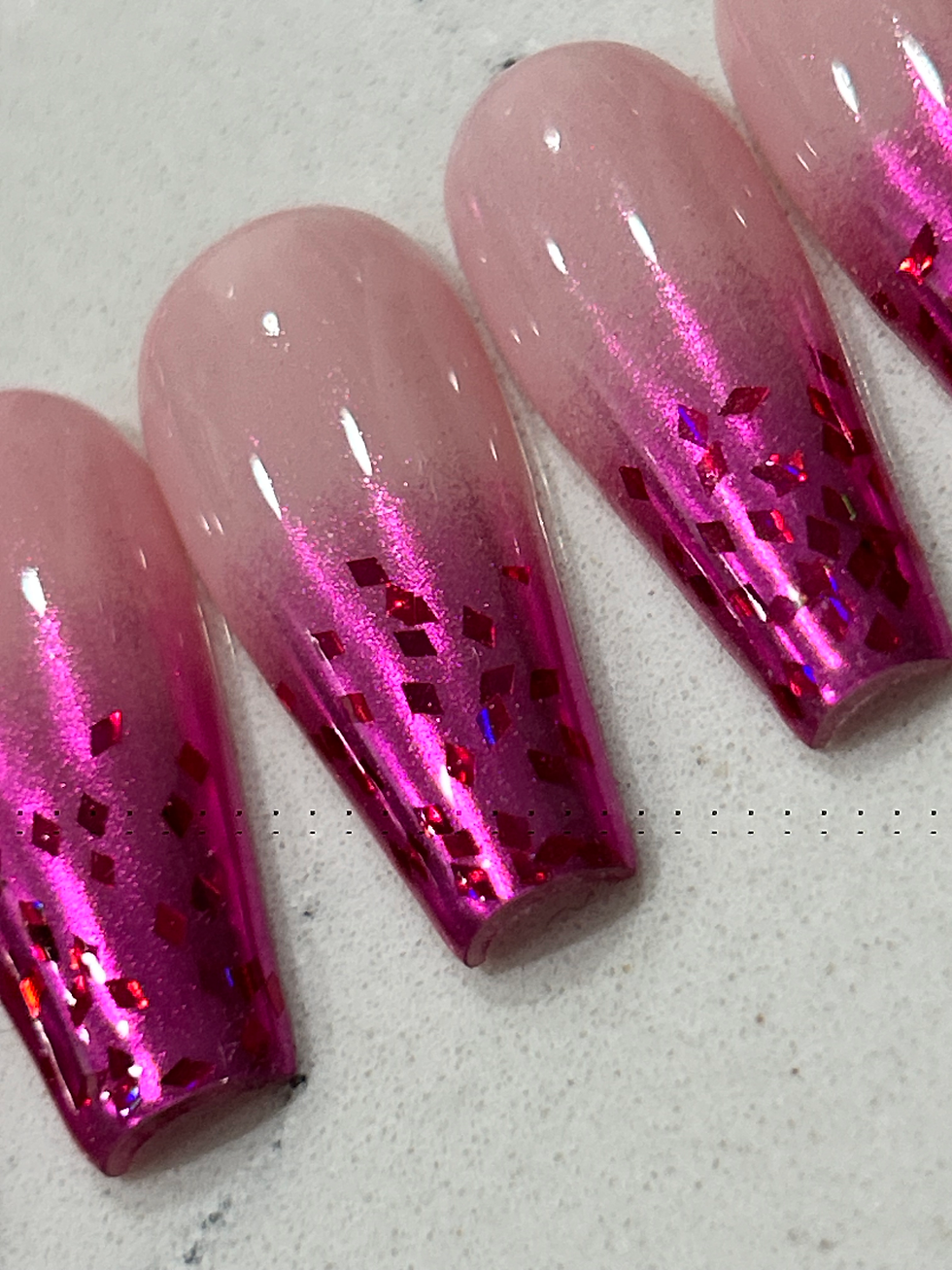 Thumbnail: Metallic Pink Chrome Glitter Ombré 