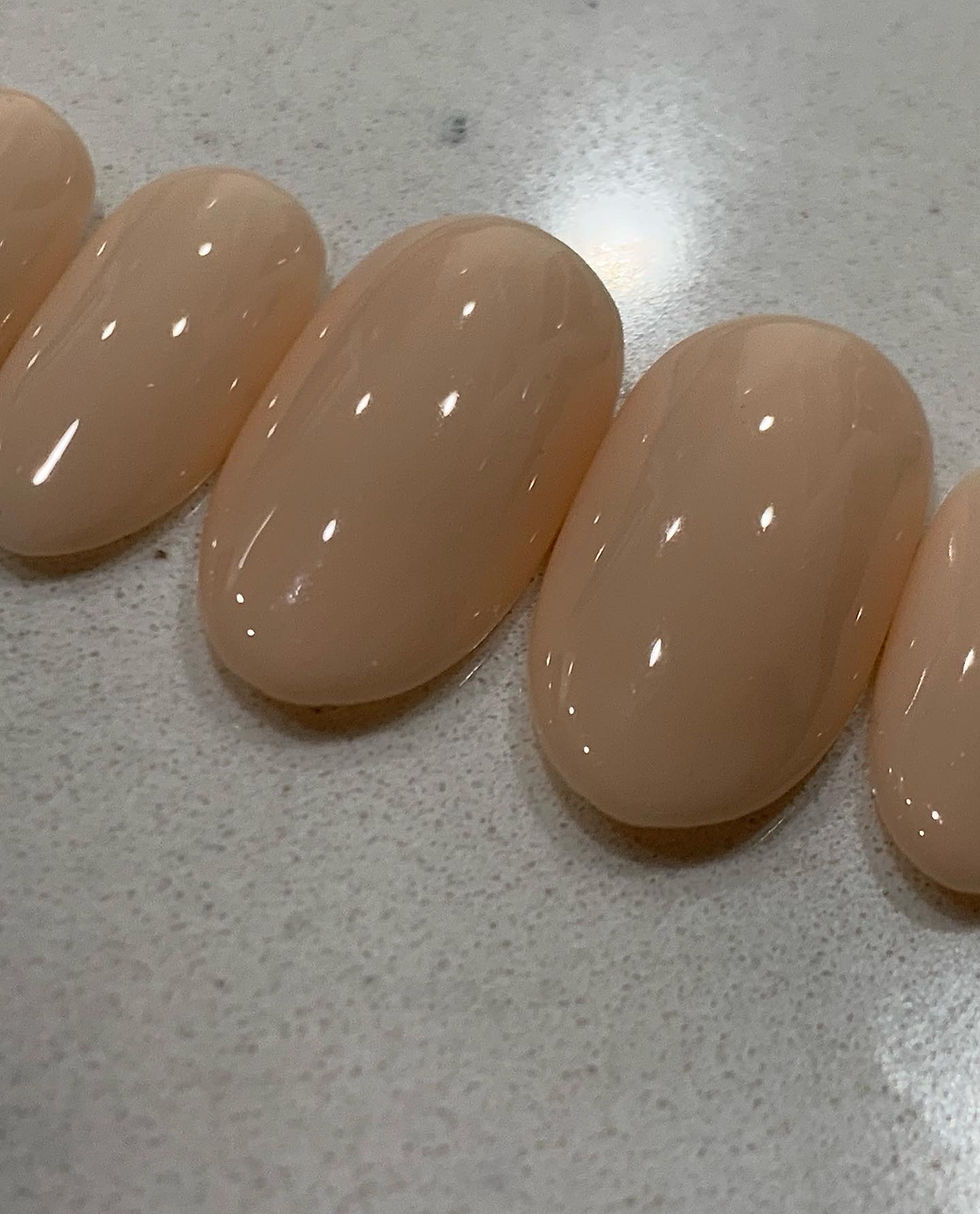Thumbnail: Solid Color Nails - Nudes (#155 gloss)