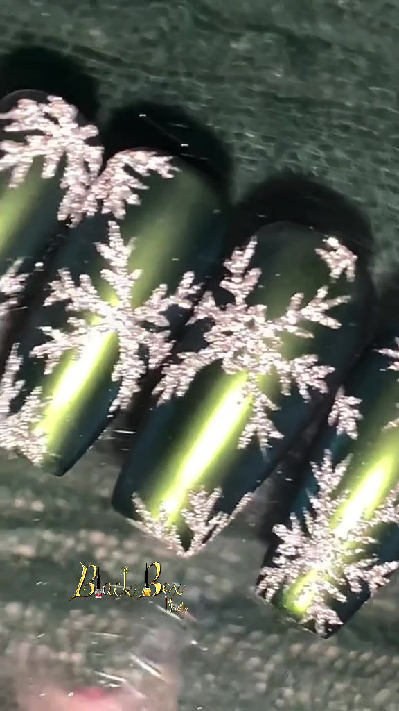 Thumbnail: Matte Chrome Silver Snowflakes 