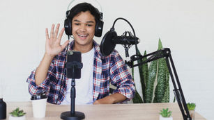 YouTube’s New Go Live Together Streaming Feature