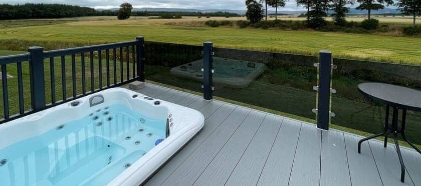hot-tub.jpeg
