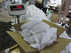 白シーツウエス