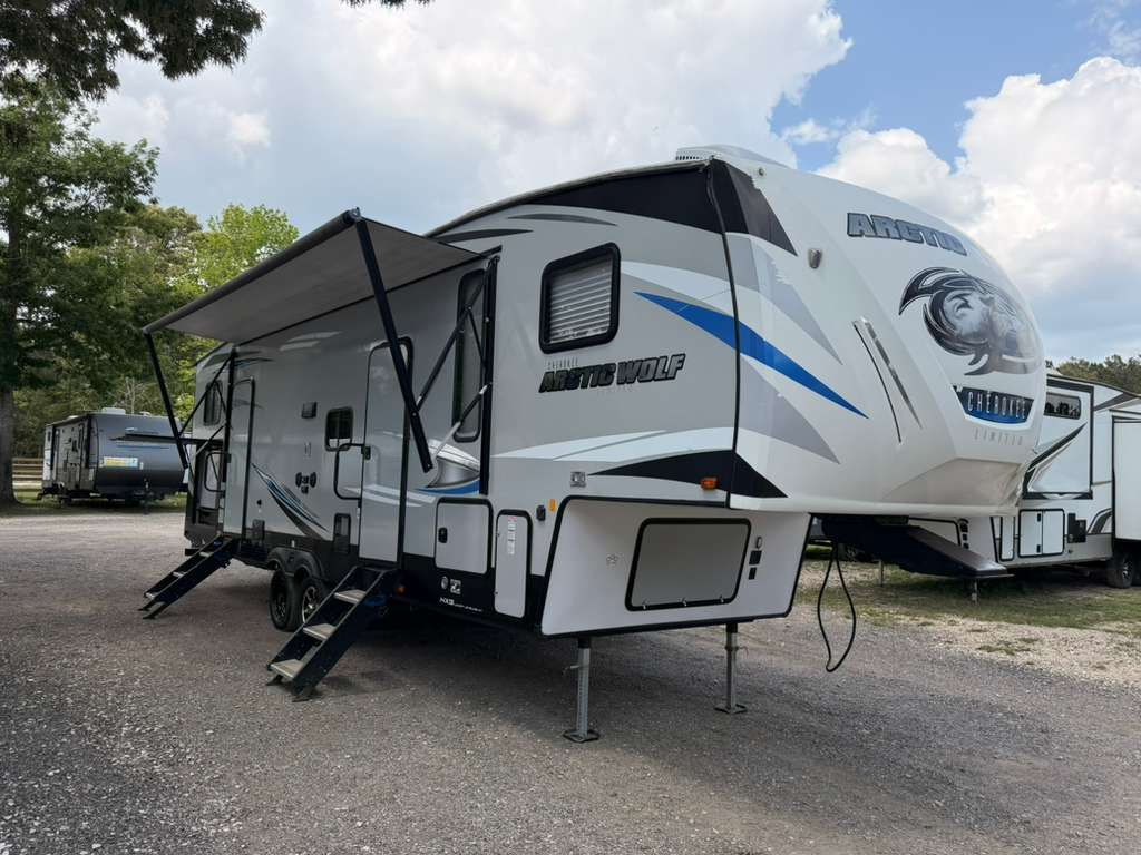 2020 FOREST RIVER ARCTIC WOLF 315TBH