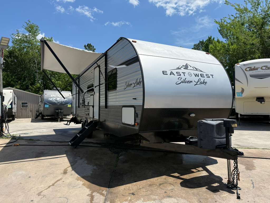 2021 HEARTLAND EAST TO WEST 27K2D