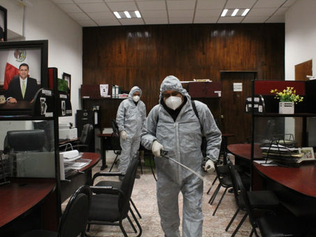 REFUERZAN TRABAJOS DE SANITIZACIÓN EN PRESIDENCIA MUNICIPAL DE LERDO