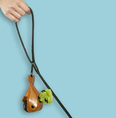 縮圖：Whale Poop Bag Holder 得意鯨魚拾便袋套 - Tan啡色