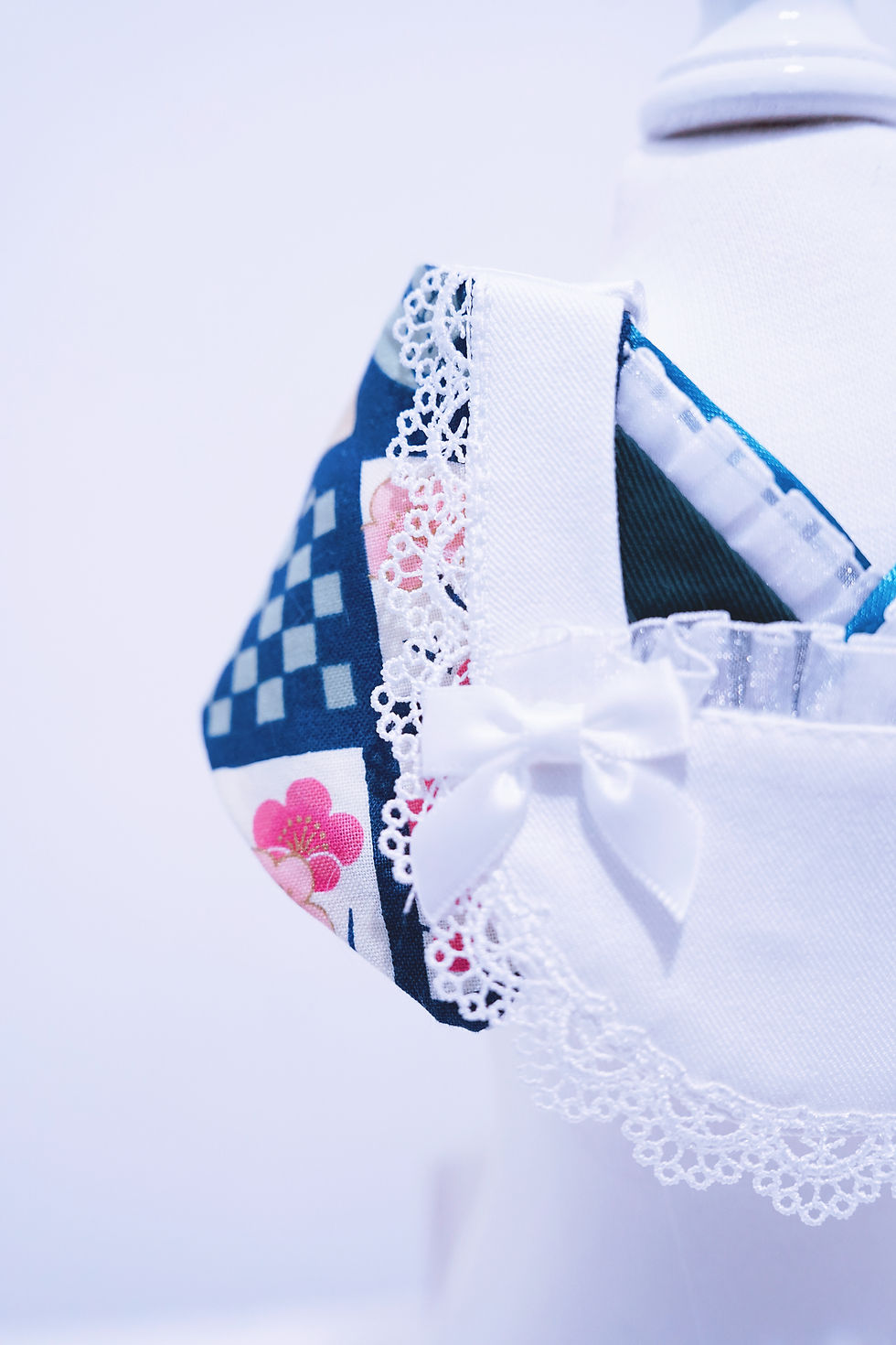 Thumbnail: Crazy de Wan - Kimono Tokushū Bib Series 和服特輯 (Shōwa Meido 昭和メイド)