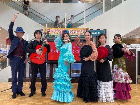 ギター伴奏付きレッスンのお知らせ