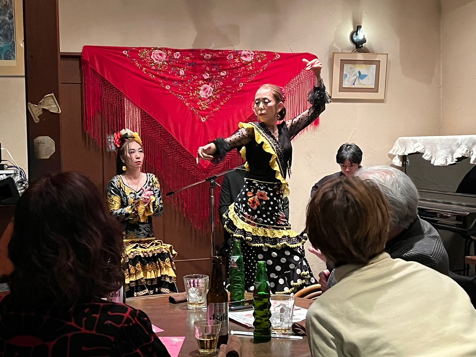 フラメンコ歴4年でソロライブ出演！！月2回のフラメンコレッスンのみの奇跡 