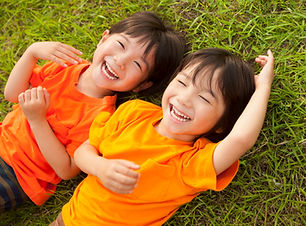 Happy Twins