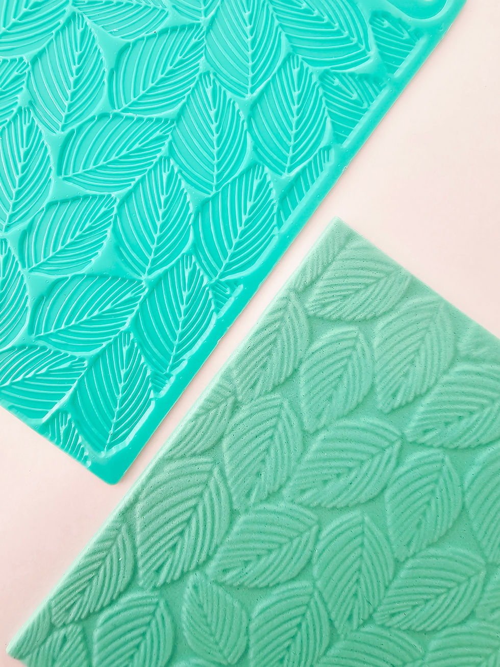 Thumbnail: Hoja Placa texturizada Leaves Texturing Plat