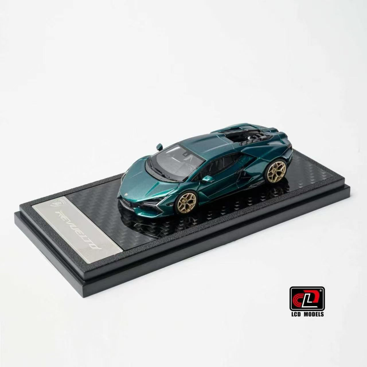 LCD Model - Lamborghini Revuelto