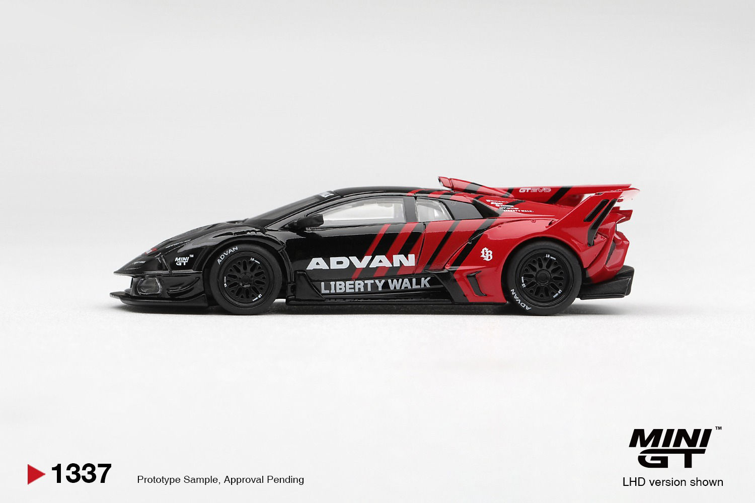 MiniGT - 1337 (Blister Pack) Lamborghini LB-Silhouette WORKS MURCIELAGO Advan