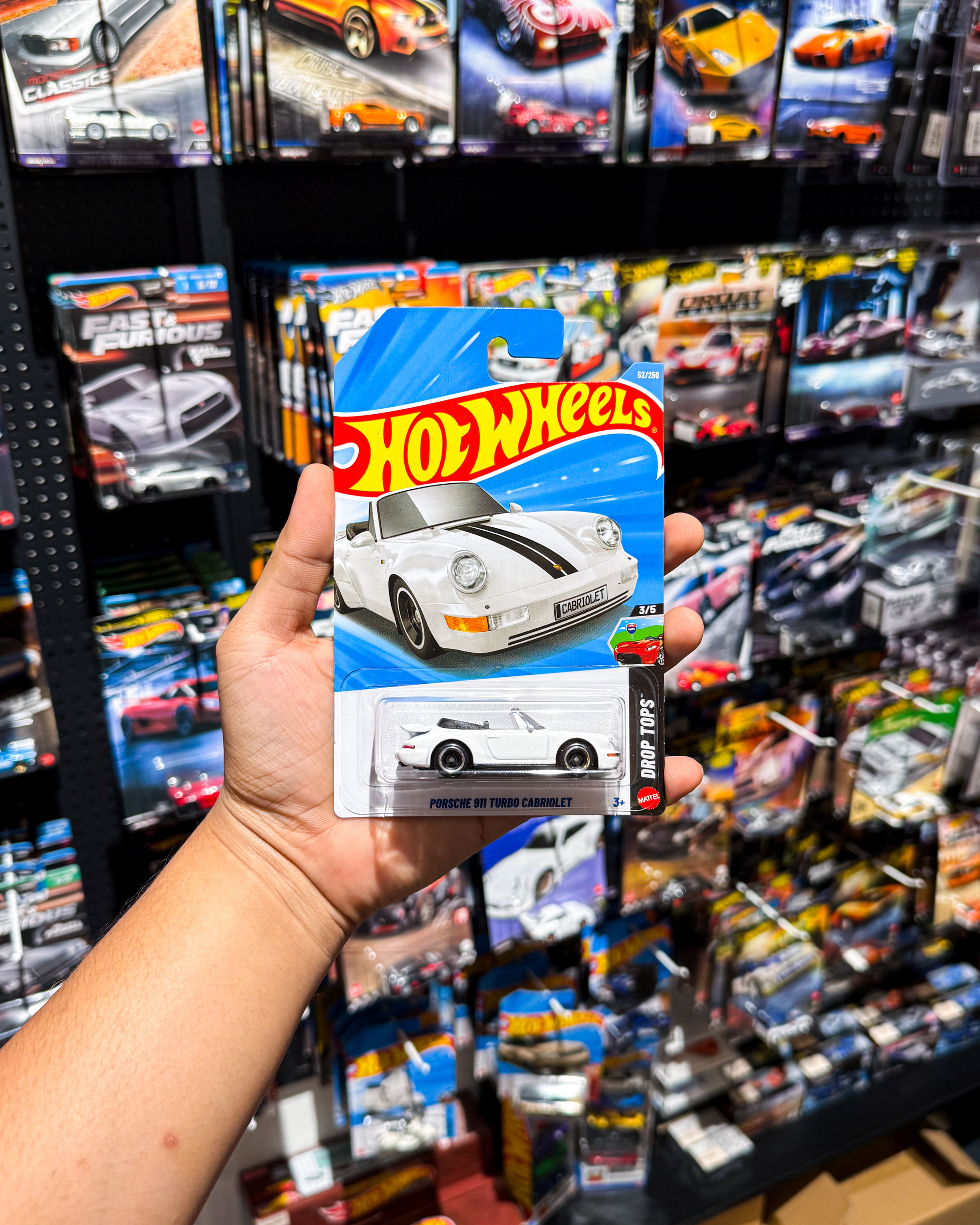 HW - Porsche 911 Turbo Cabriolet - White