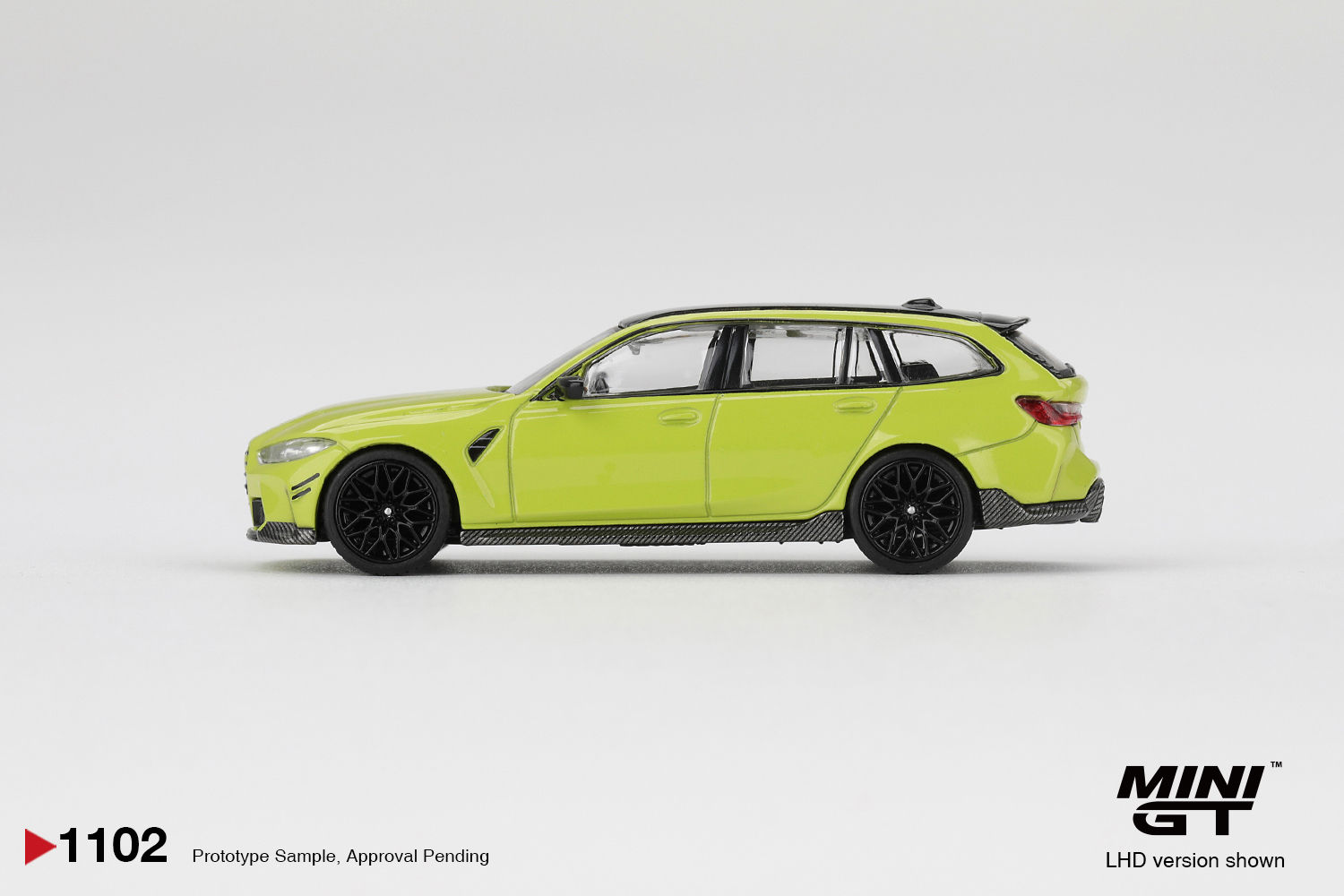 MiniGT - 1102 (Blister Pack) BMW M3 M Performance Touring Sao Paulo Yellow