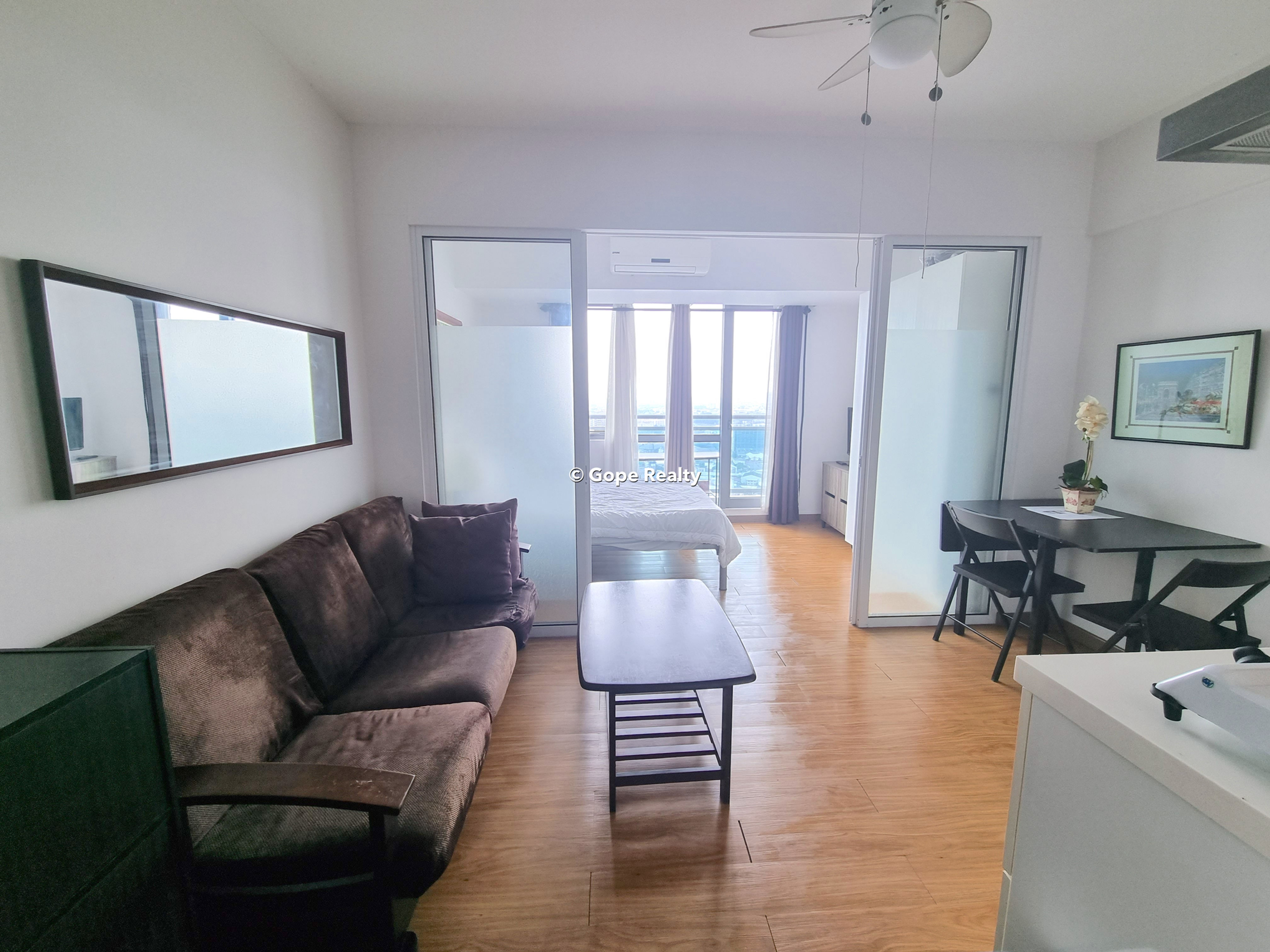 SUTHERLAND 36/F - 1BR JR - 32sqm