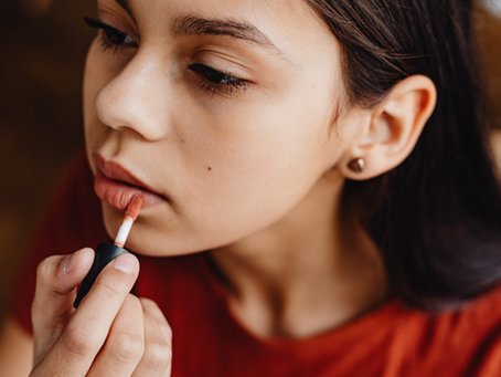 Eczema skincare for teens: choosing skin, hair and makeup products safely