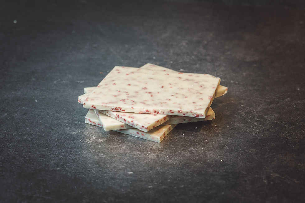 Himbeer Crisp Bruchschokolade der Chocolaterie Amelie