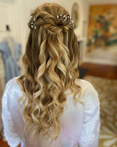 Half up half down Bridal Hairstyle