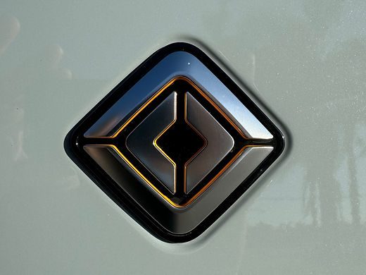 2023 Rivian R1S Adventure Quad-Motor Large Pack photo 17