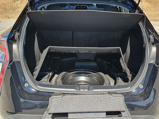 2016 Toyota Prius Two photo 19