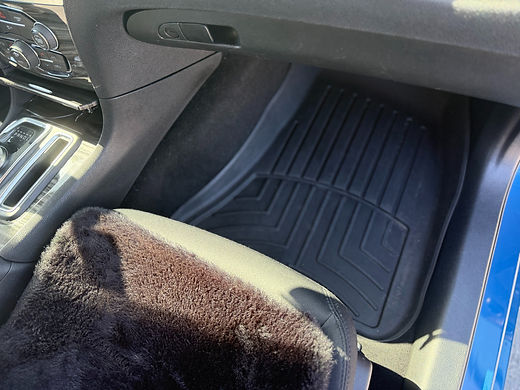 2021 Chrysler 300 Touring Sedan photo 10