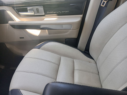 2010 Land Rover Range Rover Sport Supercharged photo 8