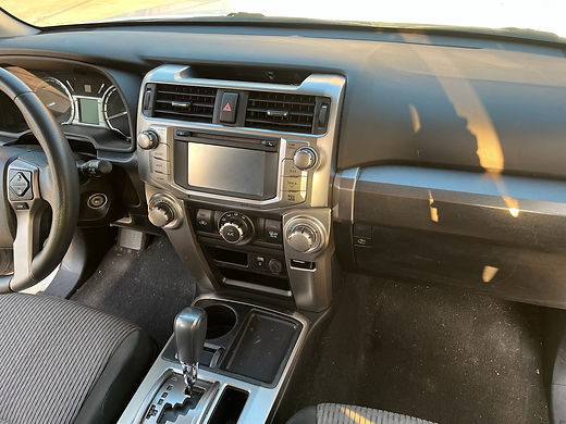 2019 Toyota 4Runner SR5 photo 11