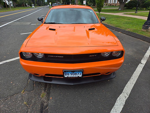 2014 Dodge Challenger SRT8 Core photo 4