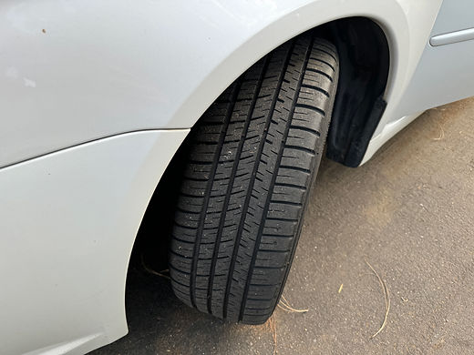 2008 Subaru Legacy 2.5i Sedan 4D photo 7