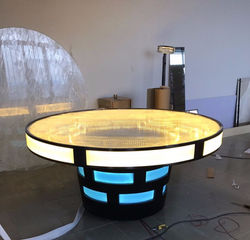 Table 桌/枱