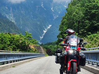 【日本ミシュランタイヤ サポーターレポート第一弾】 CRF1000L Africa Twin DCTで実感！「ANAKEE ADVENTURE」の"ねっとり"グリップ感