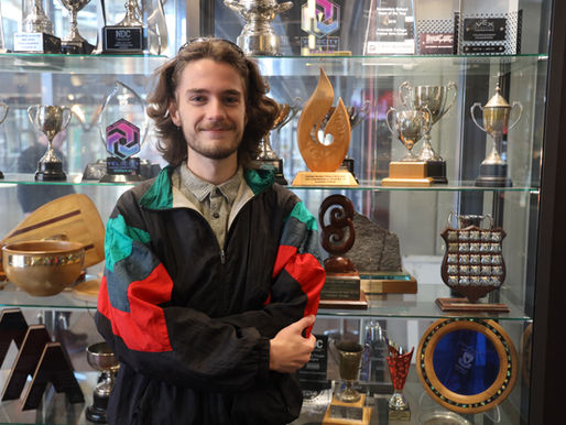 Mr Diprose returns to Avcol