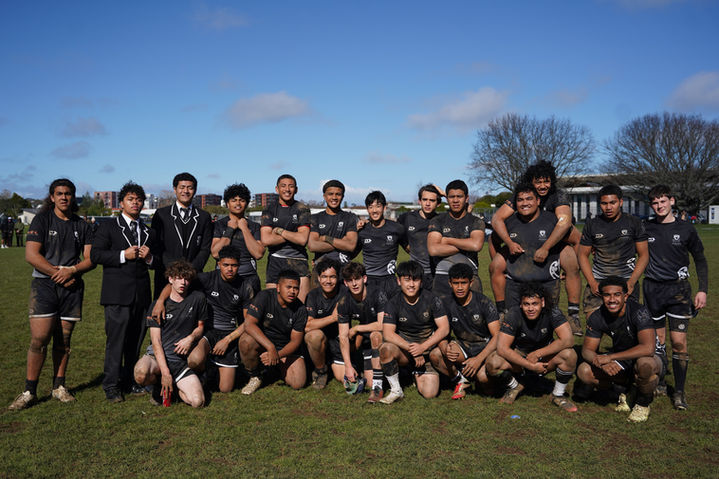 Rugby boys first XV.JPG