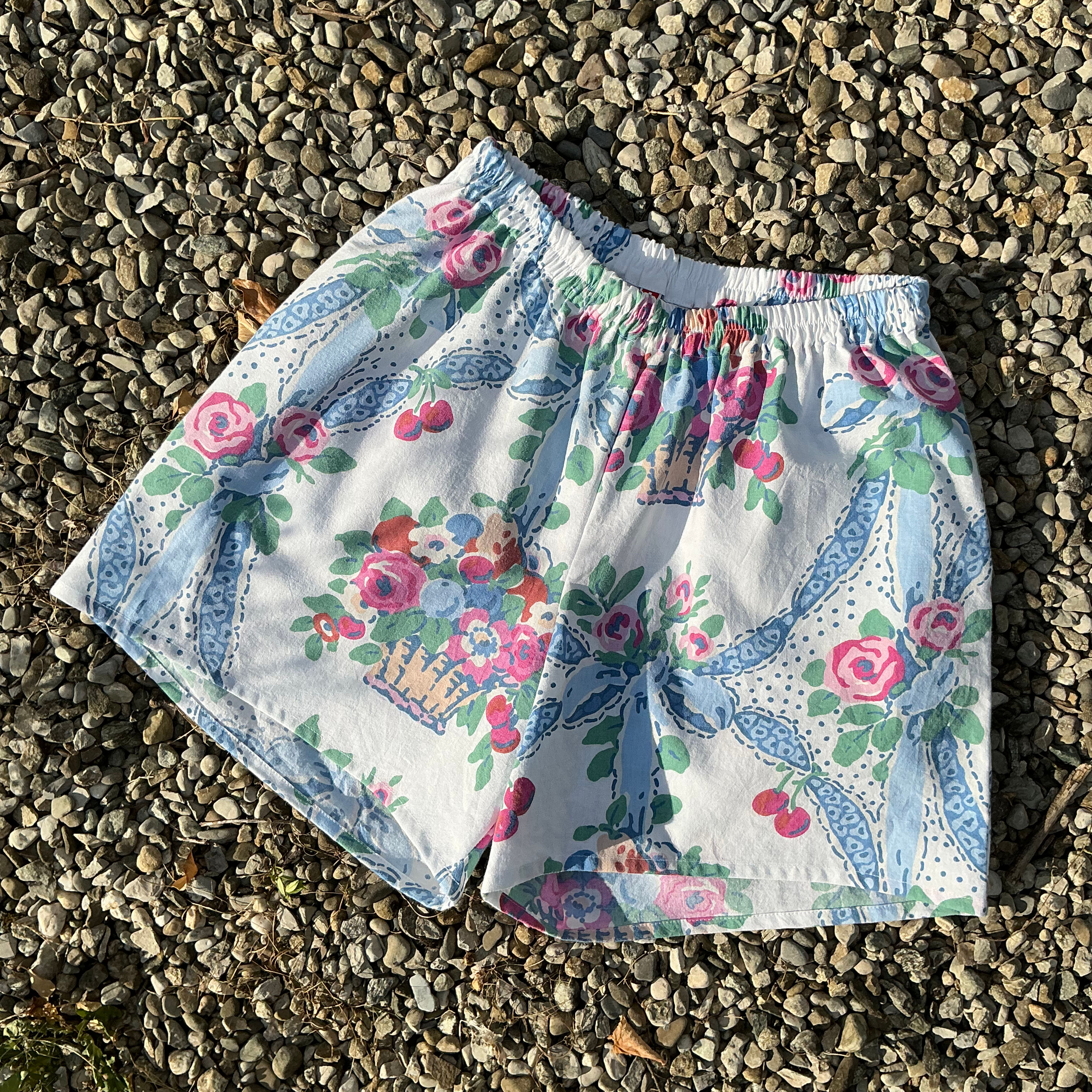 Short adulte - paniers de fleurs - aussi en matchy matchy