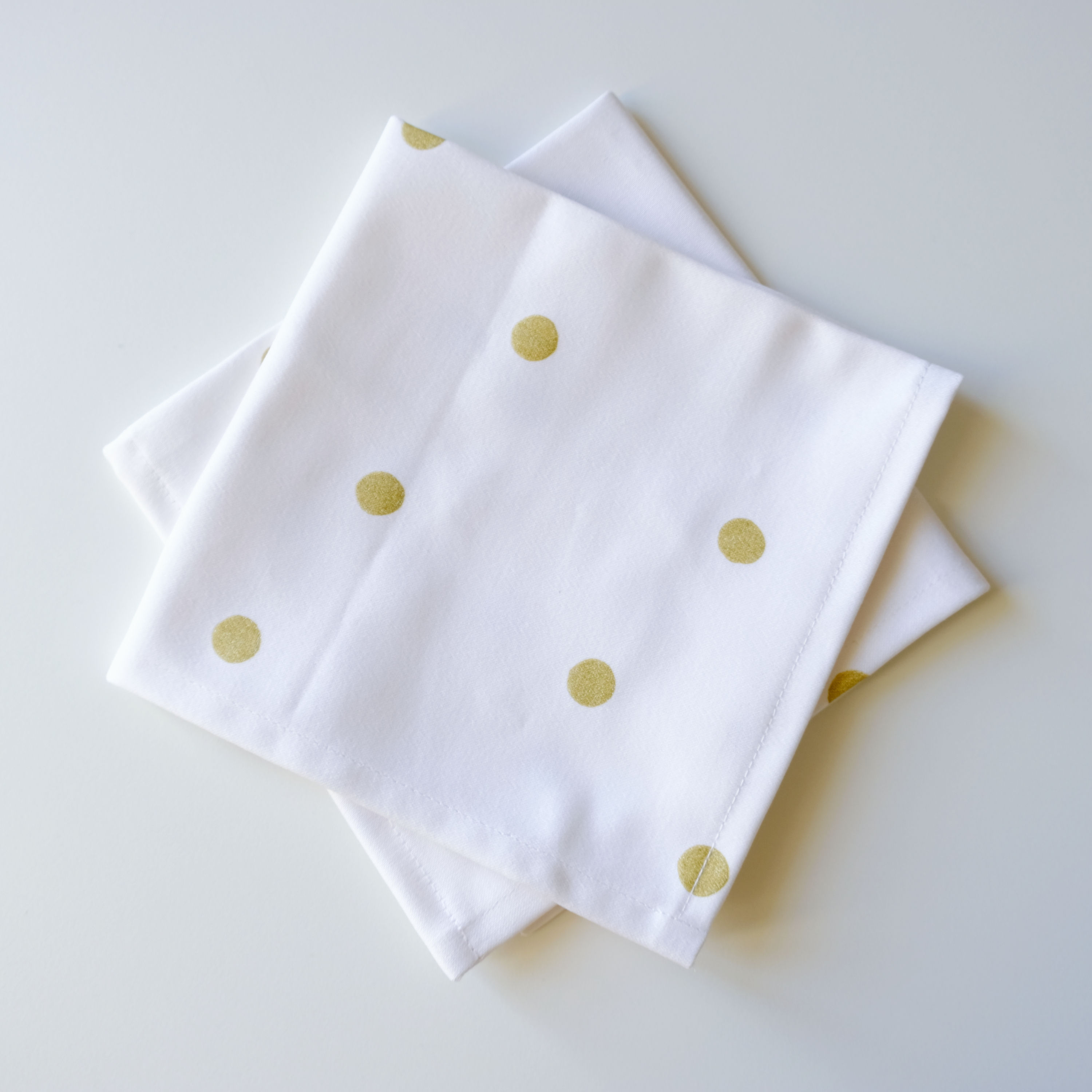 Duo de serviettes de table - Blanc à pois dorés