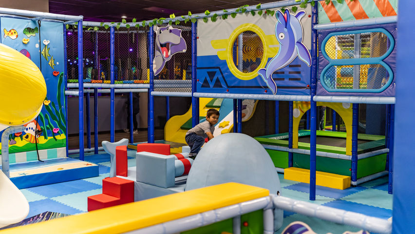 Playground indoor in Spring Tx | AR's Entertainment Hub