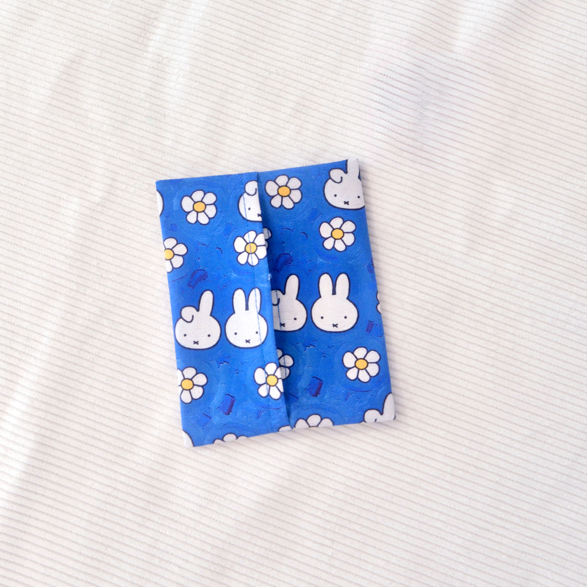 Blue Daisy Miffy Pocket Tissue pouch