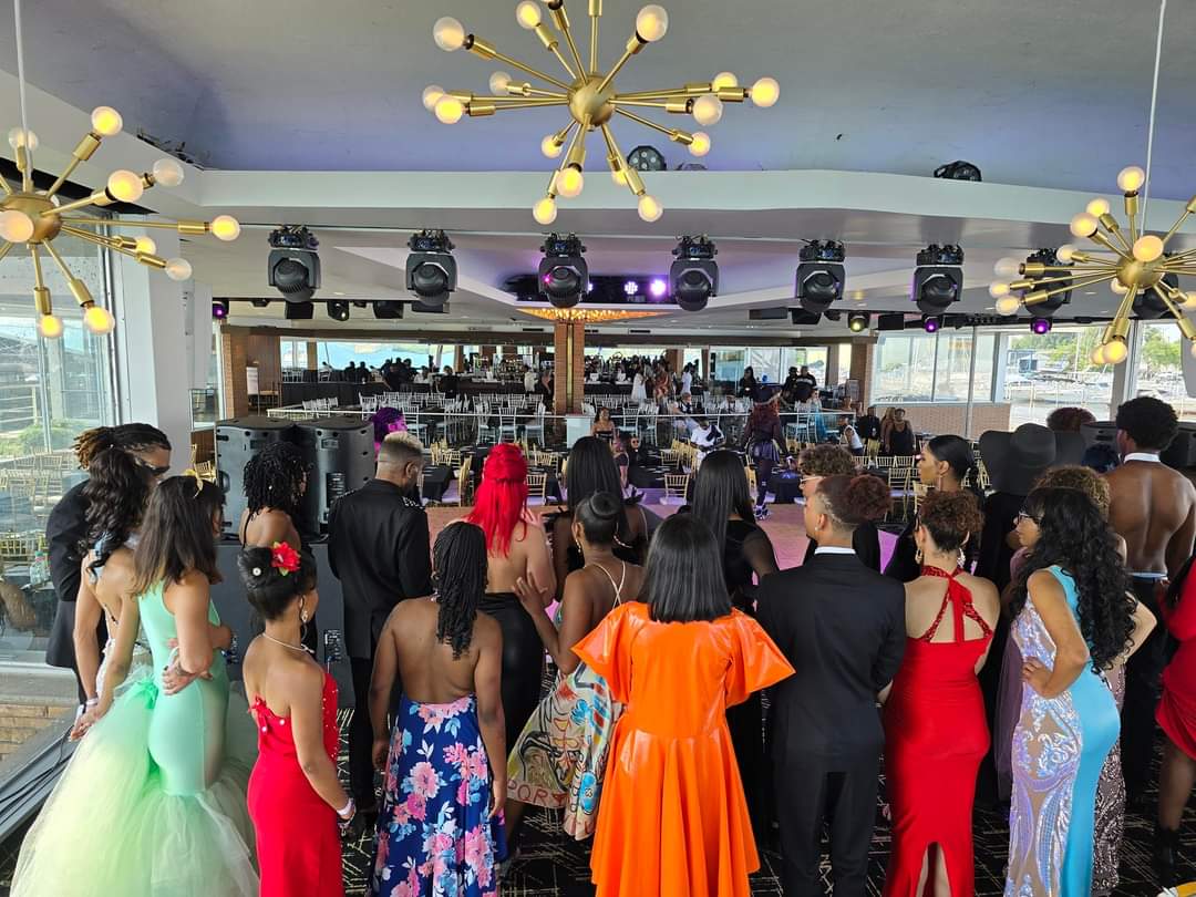 Writer: Gina T Fashion