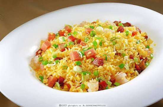 Gourmet fried rice prepared when you book private chef dining.