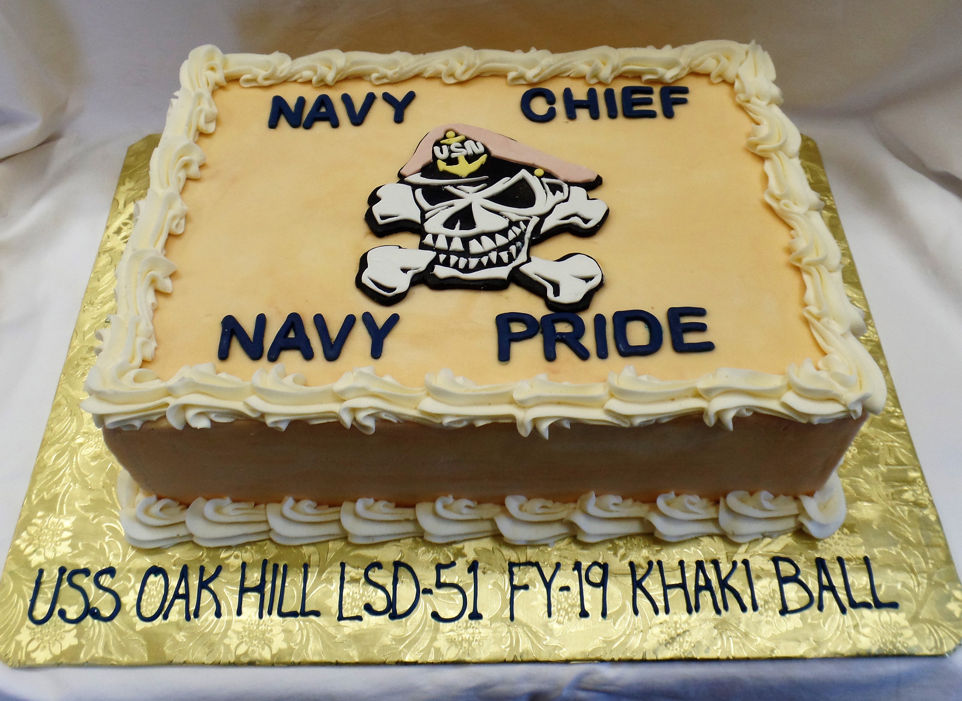 Khaki Ball Cake