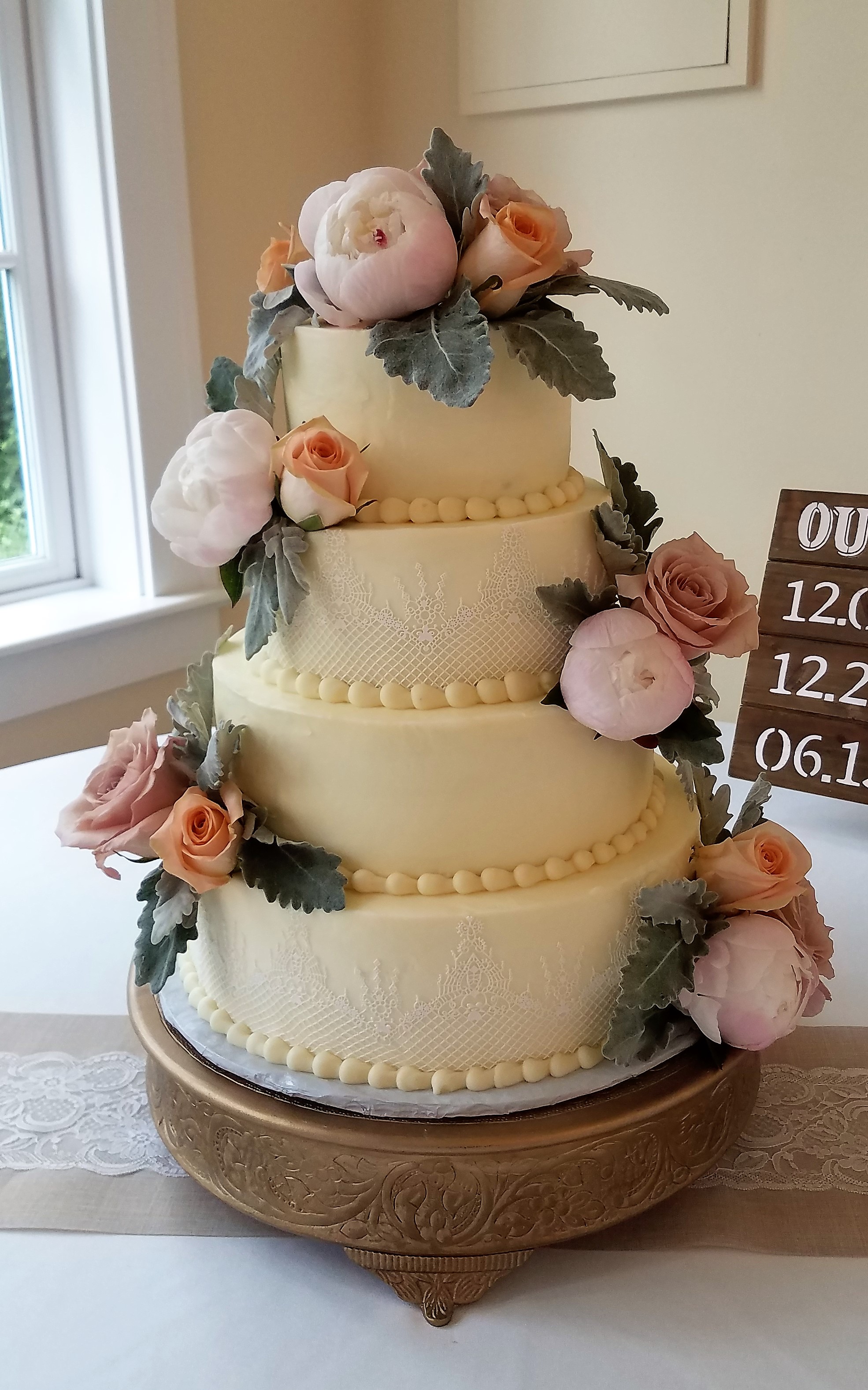 Rustic with Lace Wedding Cake