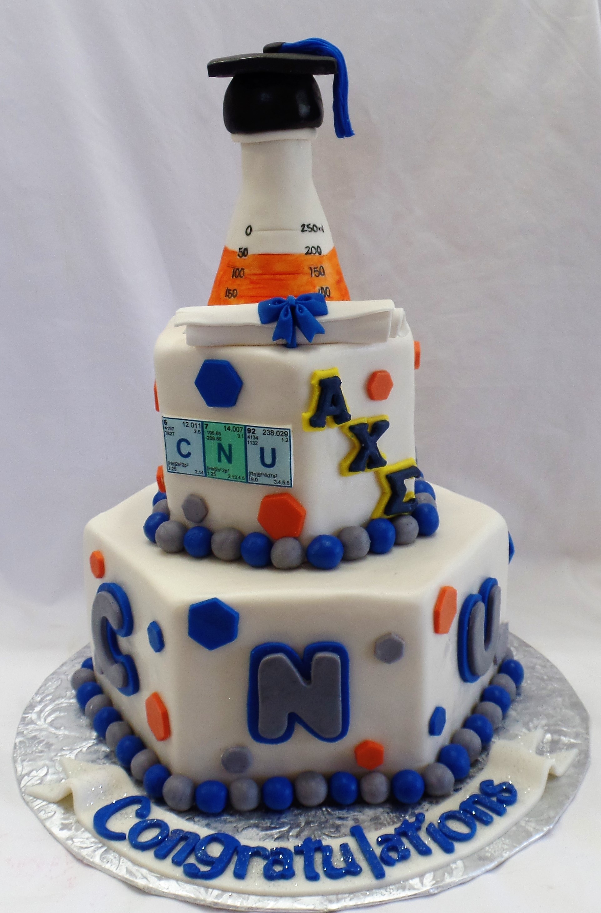 CNU Chemistry Graduation Cake