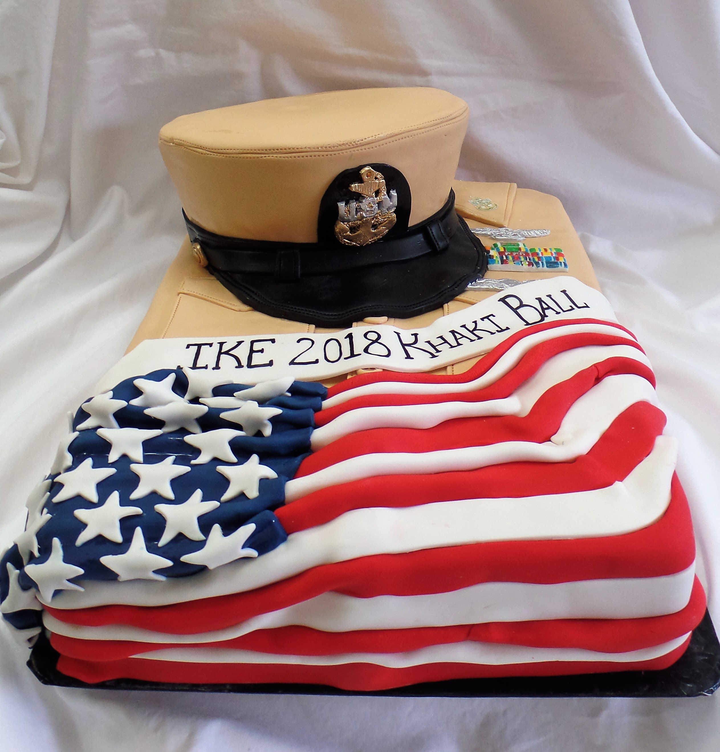 Khaki Ball Cake