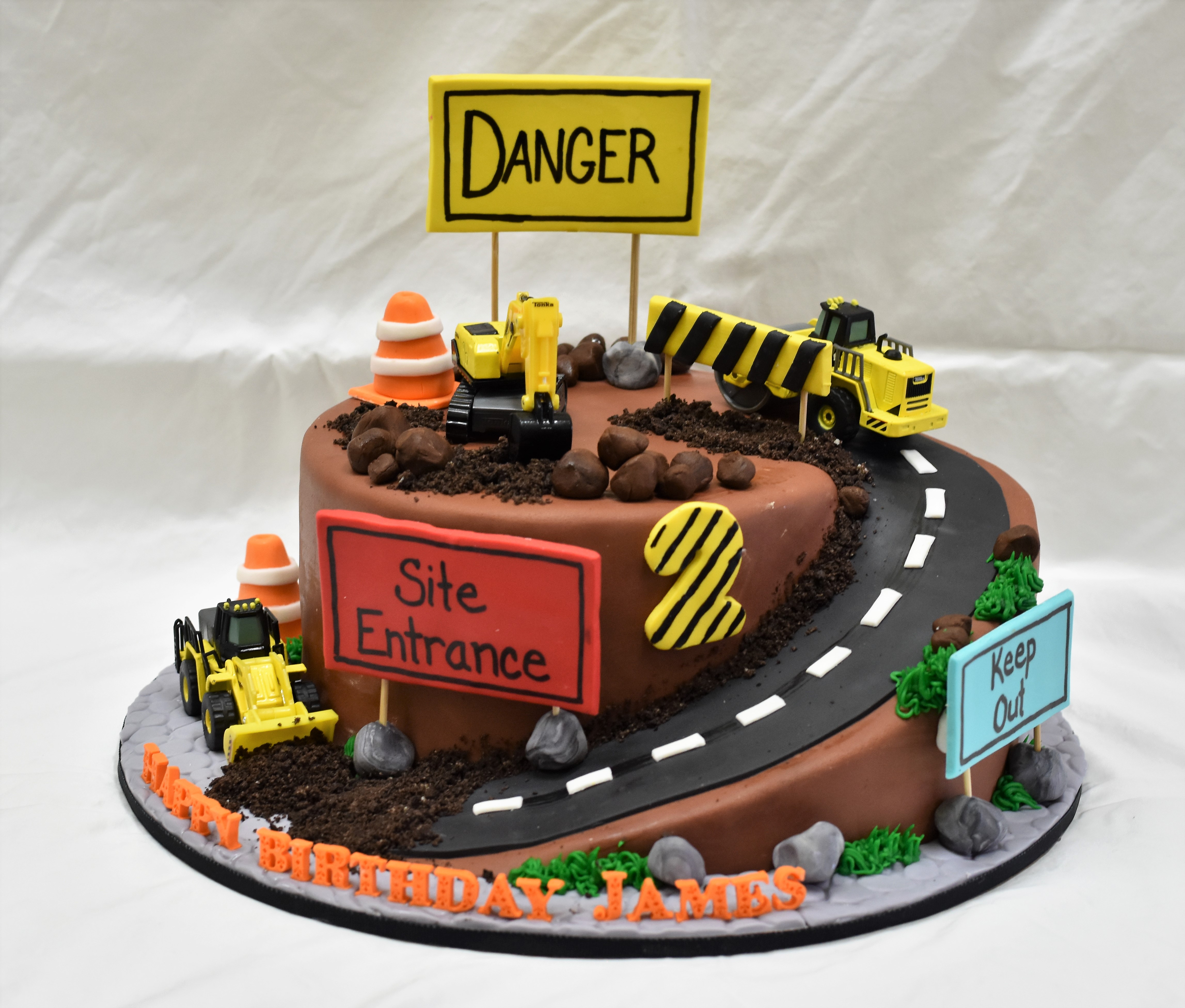 Construction Birthday Cake