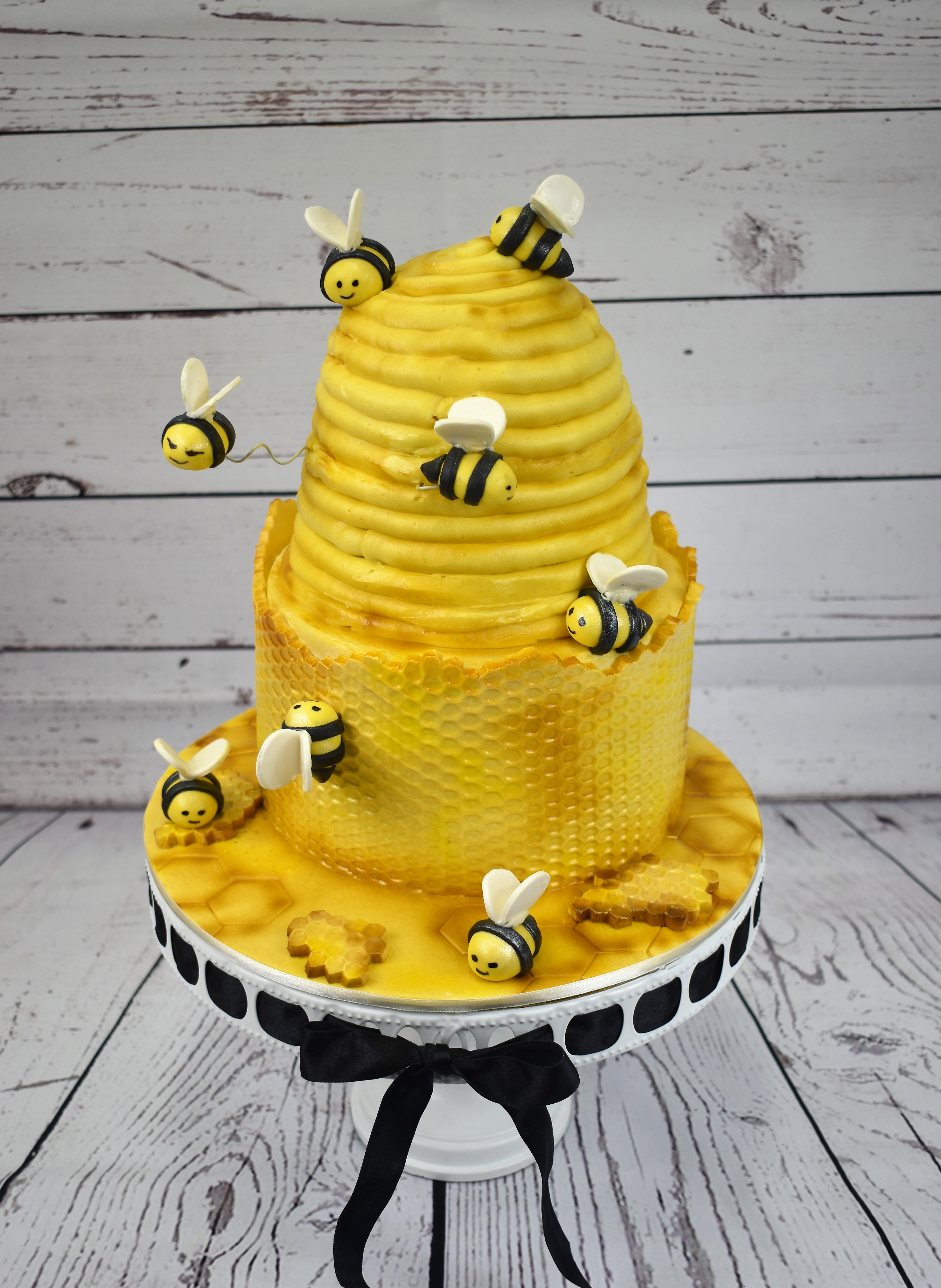 Bee Baby Shower Cake