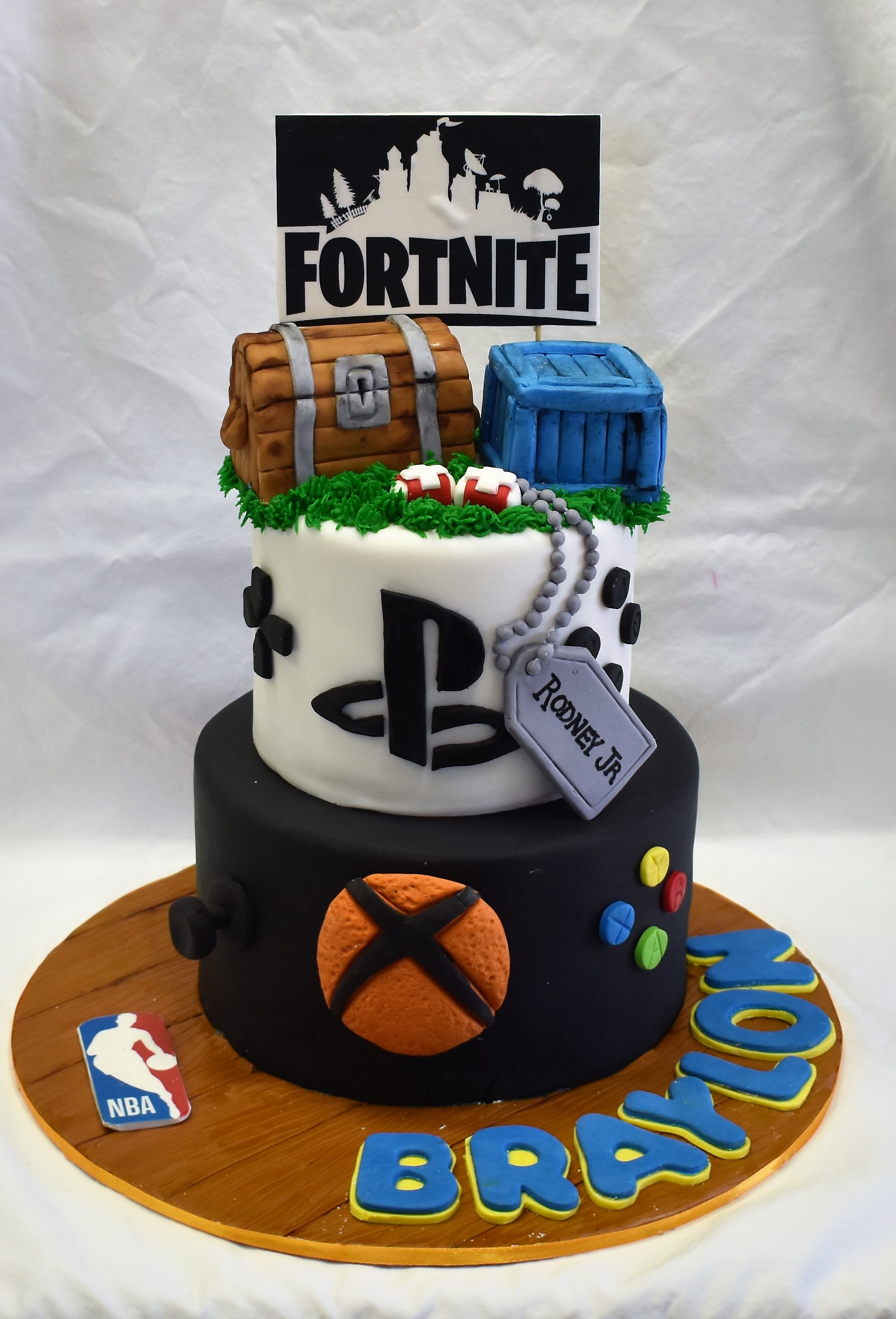 Videogame Birthday Cake